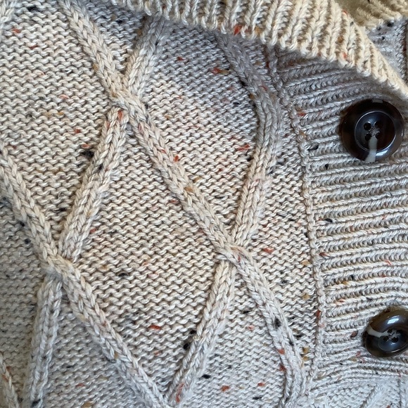 St John’s Bay Tan Cable Knit Poncho Sweater Size Large - Picture 2 of 8